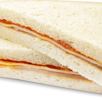 Сэндвич с салями,ветчиной и сыром зам.Йорк фреш 150гр