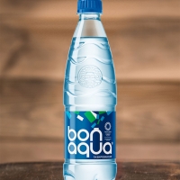 Вода питьевая BONAQUA газированная 1 л