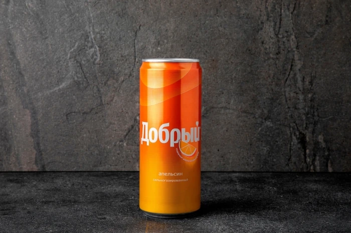 Напиток ДОБРЫЙ со вкусом апельсина газированный 0,33л ж/б Напиток ДОБРЫЙ со вкусом апельсина газированный 0,33л ж/б