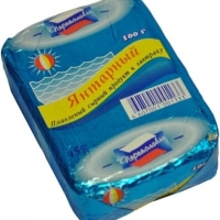 Продукт плавленный с сыром ПЕРЕЯСЛАВЛЬ "Янтарный" 80 г 50%