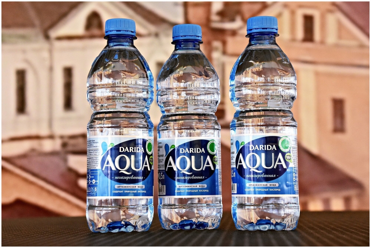 AQUA Вода питьевая природная артезианская "AQUA" негазированная